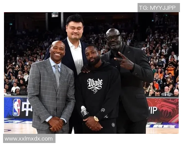 史密斯与姚明的友谊与合作如何影响中美篮球文化的交流与发展