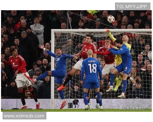 欧联杯精彩对决曼联大胜利物浦乌龙球成焦点瞬间引发全场狂欢