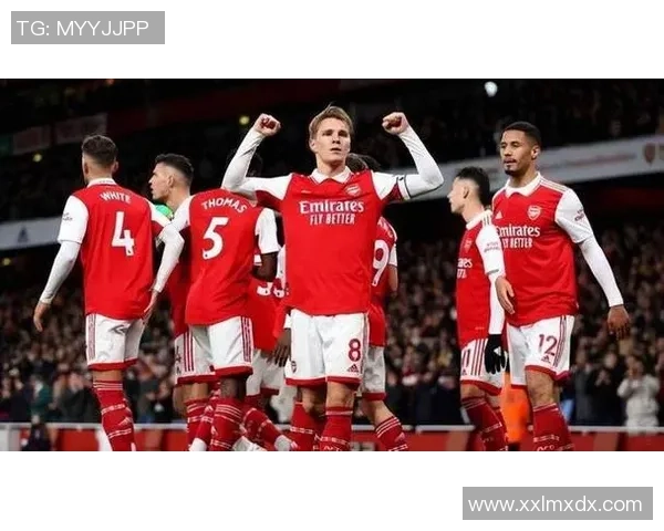 德甲激战多特蒙德逆转阿森纳红牌争议引发全场热议与转会传闻