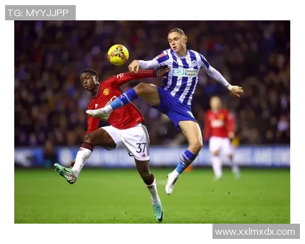 足总杯激战波尔图与曼联战成平局神扑时刻引发全场热烈反响